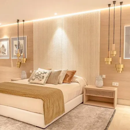 Moderno Apartamento Con Terraza En